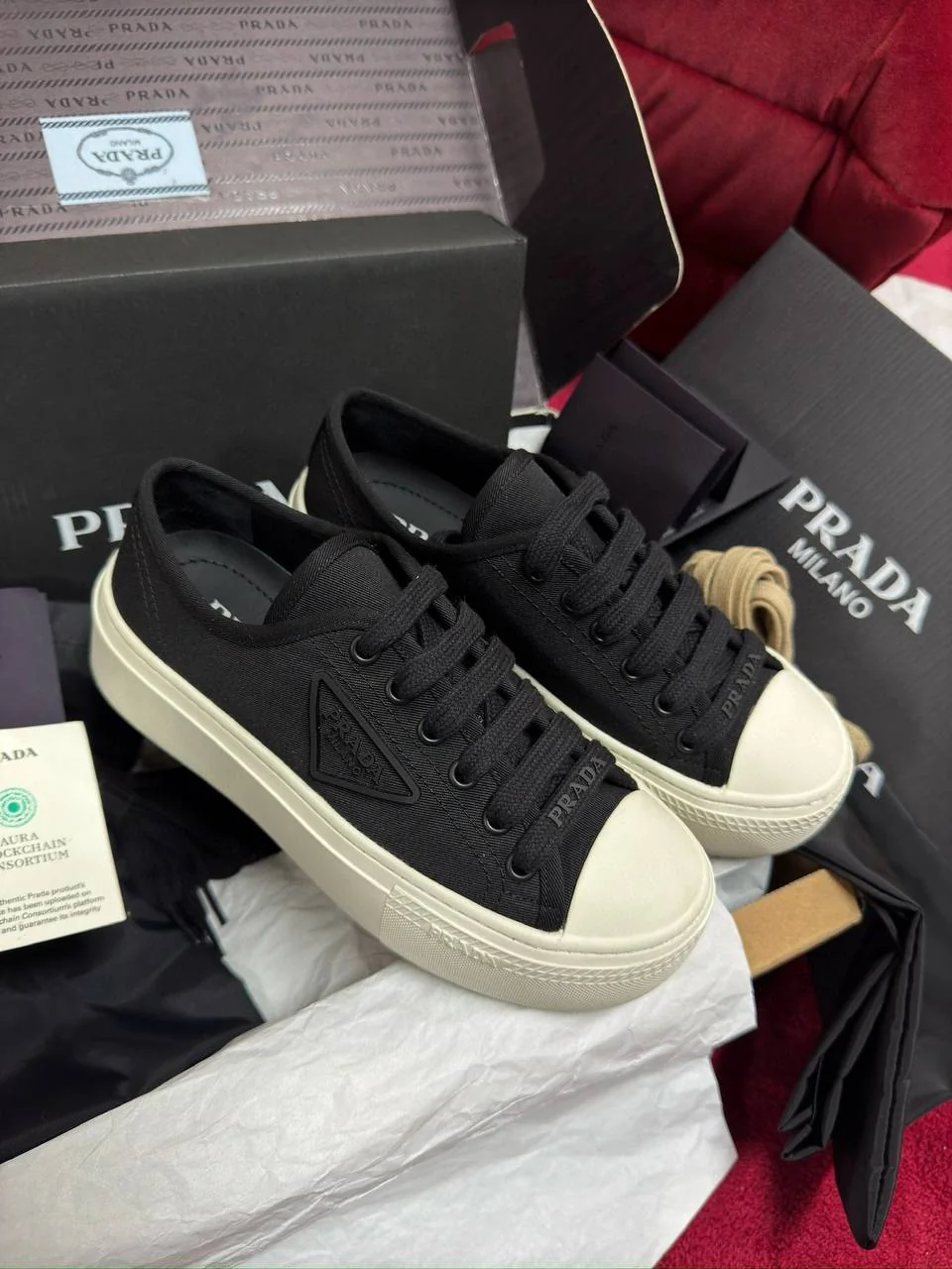 Жіночі кеди- Prada
